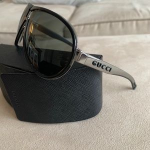 Gucci Aviator Sunglasses